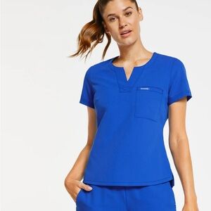 Jaanuu Women's 1-Pocket Tuck-In Scrub Top Royal Blue  Size X Small